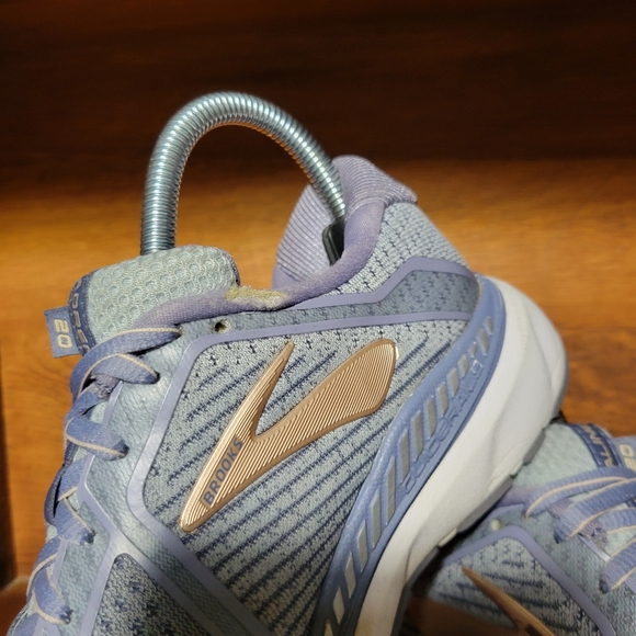 Brooks Adrenaline GTS 20 Athletic Sneaker 7 - Picture 6 of 6